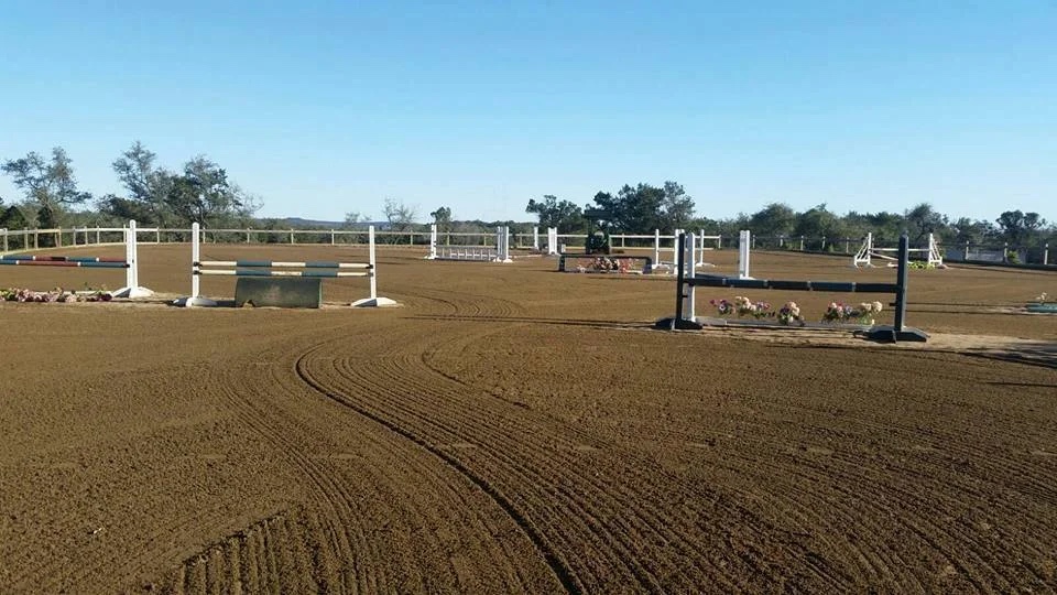 Outdoor arena at Coraggio Equestrian
